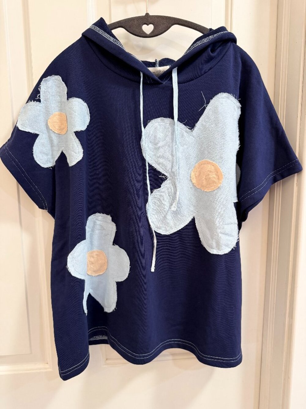 NWT AnnieWear Denim Daisy Appliqué Hoodie L